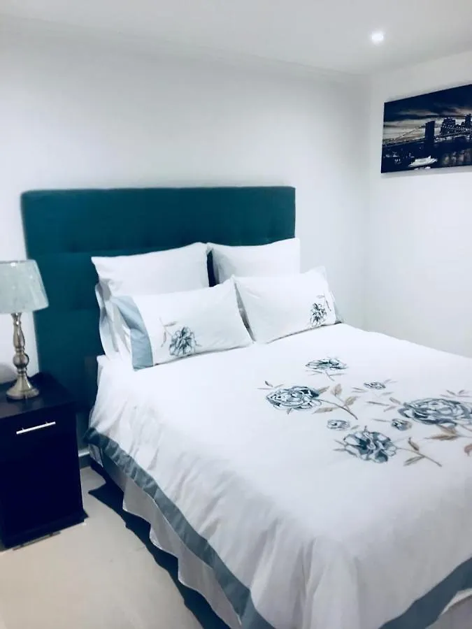 Muxima Guest House Cape Town