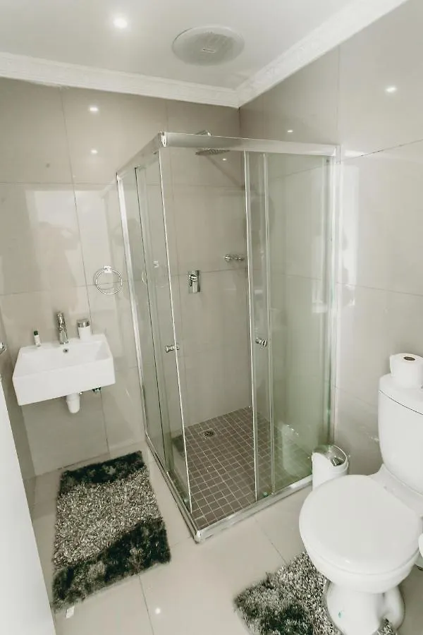 Muxima Guest House Cape Town