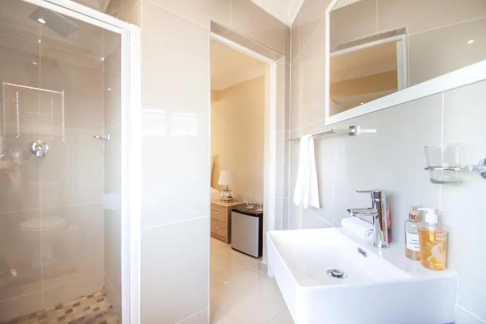 **  Muxima Guest House Cape Town South Africa