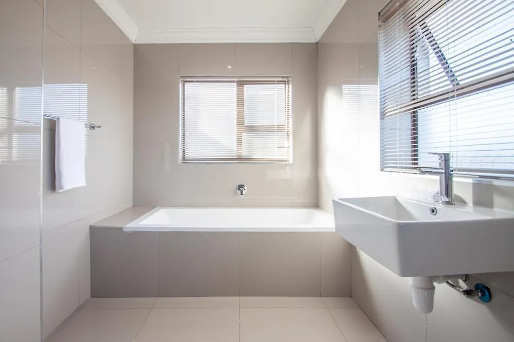 Muxima Guest House Cape Town